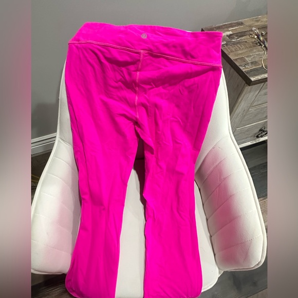 sonic pink lululemon leggings - Picture 2 of 2